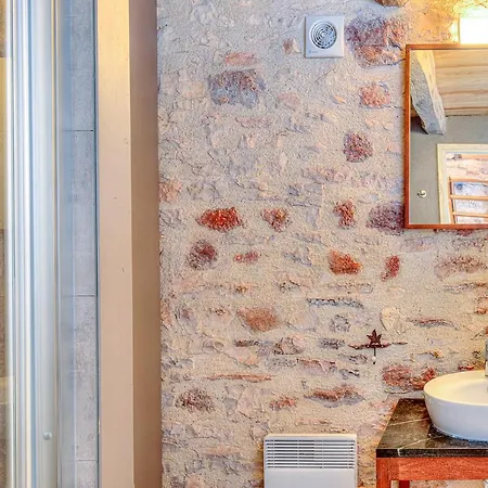 Сasa de vacaciones De Ponsillou *