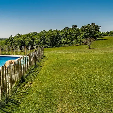 De Ponsillou Сasa de vacaciones *
