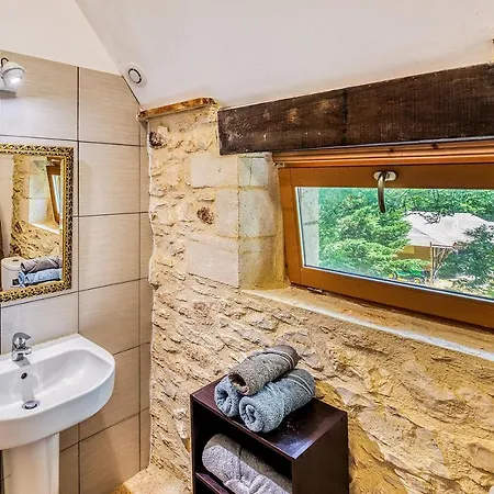 De Ponsillou Сasa de vacaciones Lavercantière