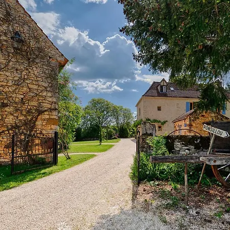 De Ponsillou Hébergement de vacances *