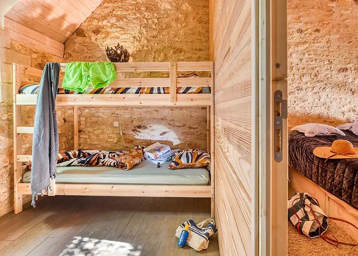 Hébergement de vacances De Ponsillou Lavercantière